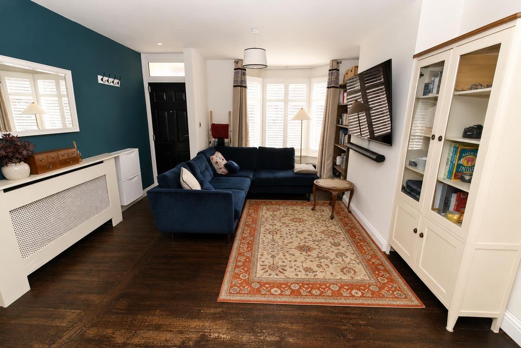 Property photo 3 of 13 Living Room