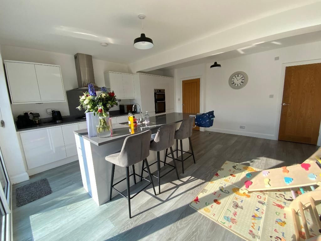 Property photo 2 of 16 Photo 2