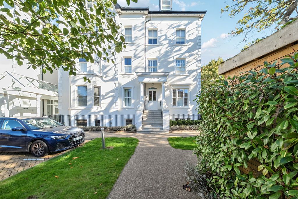 Property photo 1 of 15 Picture No. 12