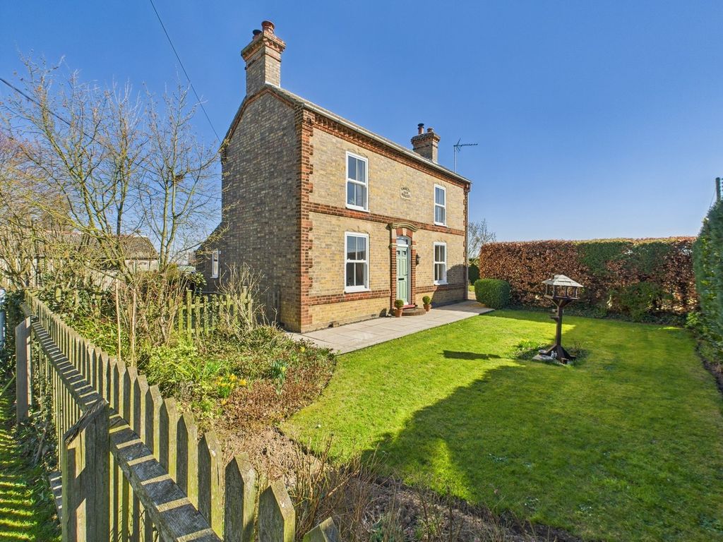 Property photo 1 of 48