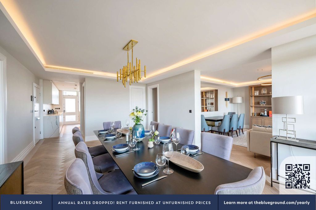 Property photo 3 of 70 Dining Area