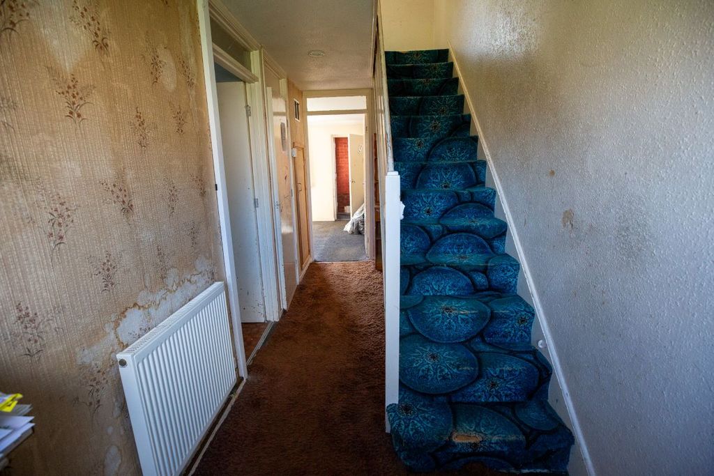 Property photo 2 of 10 Image 2