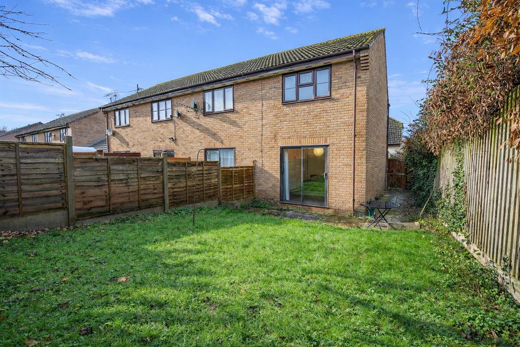 Property photo 2 of 15 22 Gilbert 2.Png