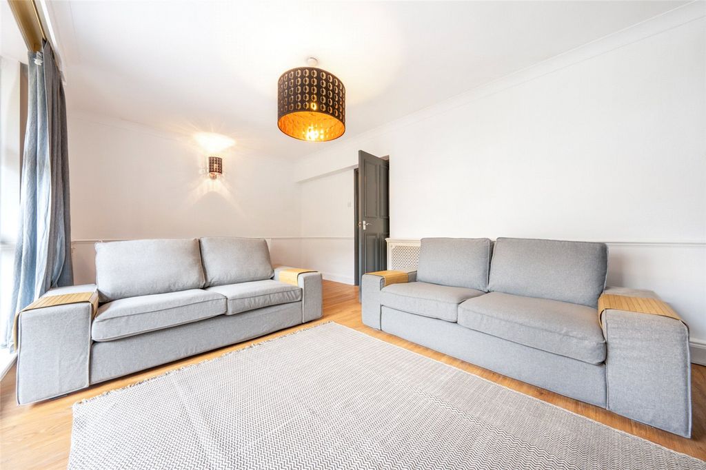 Property photo 2 of 12 Picture No. 05