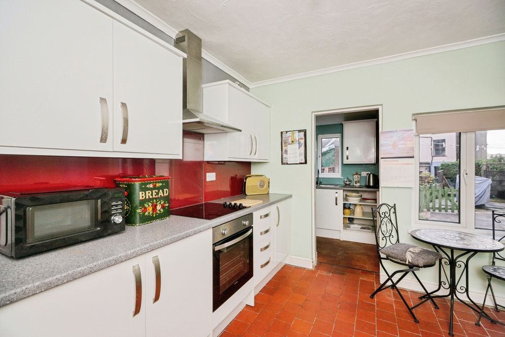 Property photo 3 of 20 Pbox-Img.Jpg