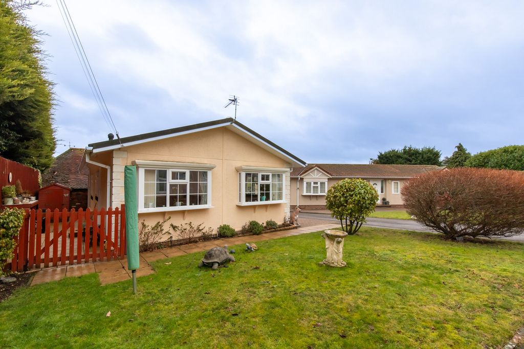 Property photo 2 of 18