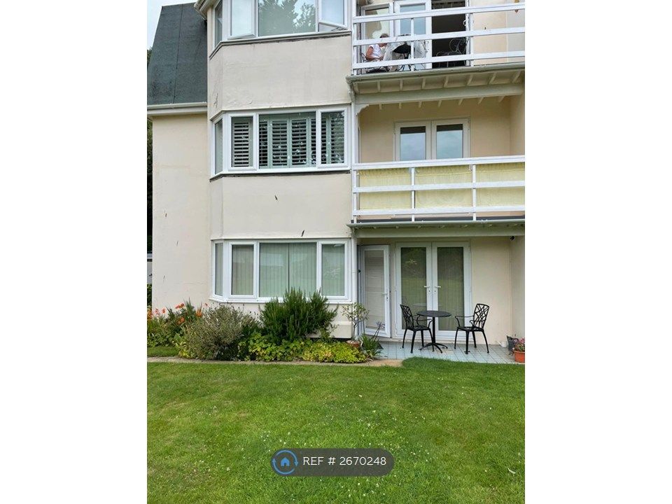 Property photo 2 of 21