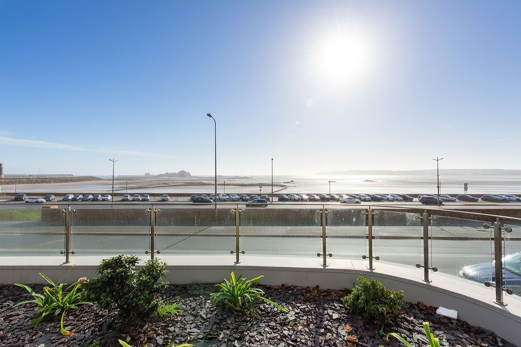 Additional image 23 of 3 bed flat for sale9 West Park Apartments, St Helier JE2