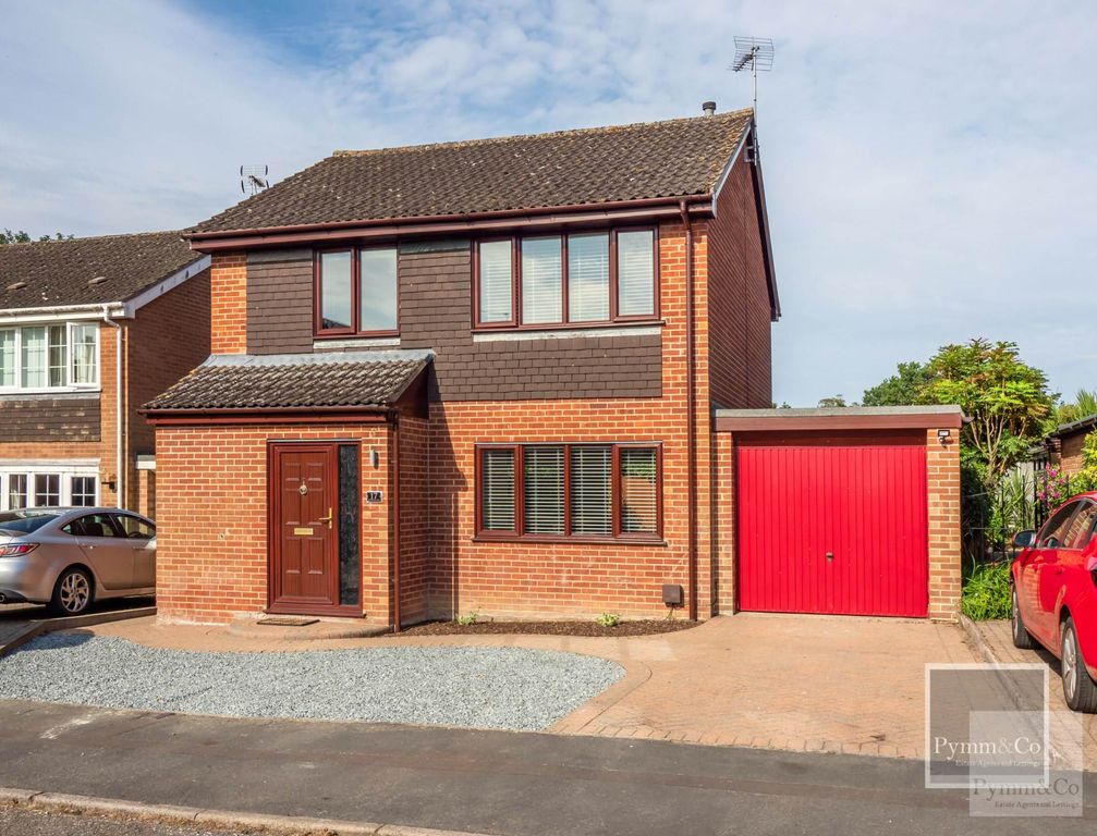 Property photo 2 of 17