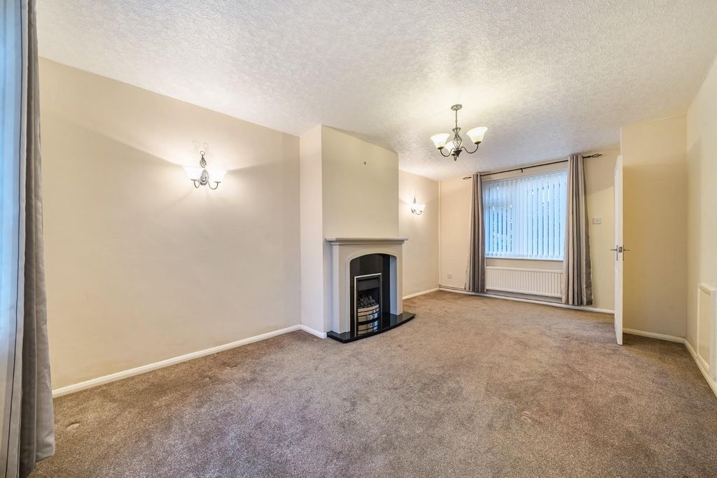 Property photo 2 of 16 Lounge 1.Jpg