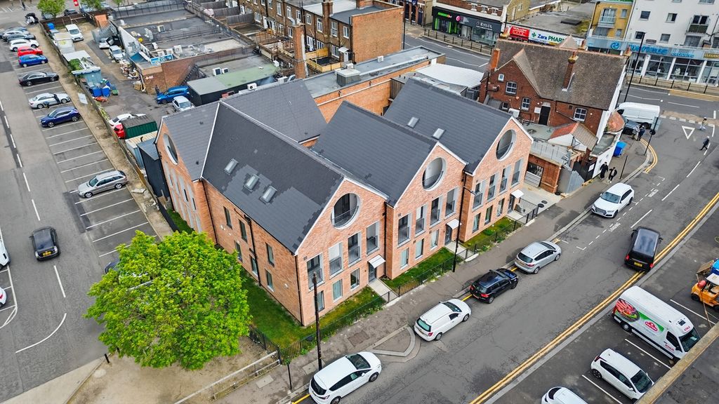 Additional image 26 of 19 bed block of flats for saleQueensway, Enfield EN3