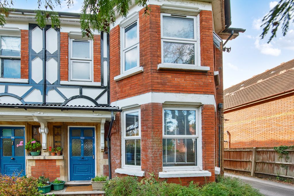 Property photo 1 of 5 Photo 3