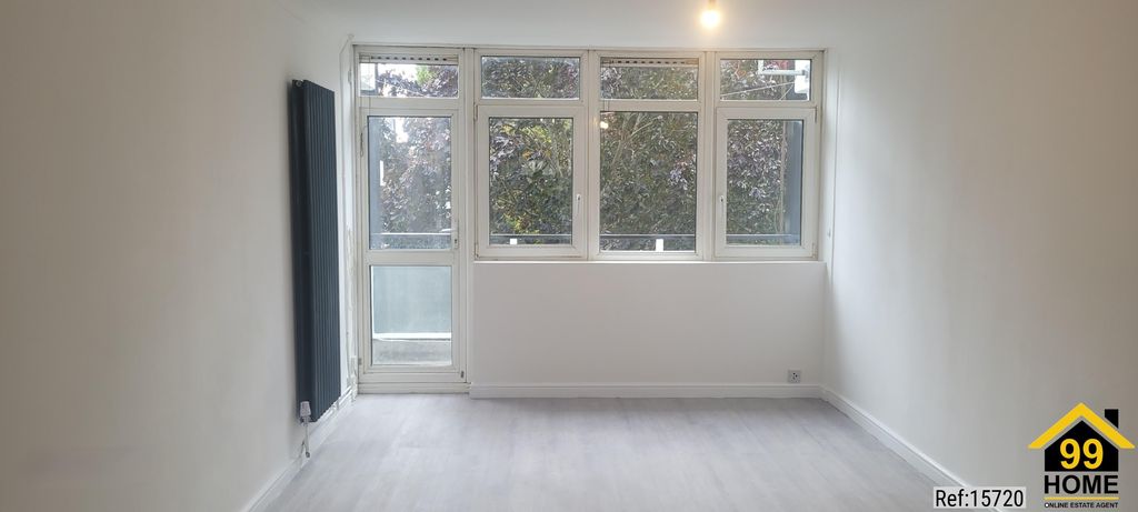 Property photo 2 of 10 Photo 1