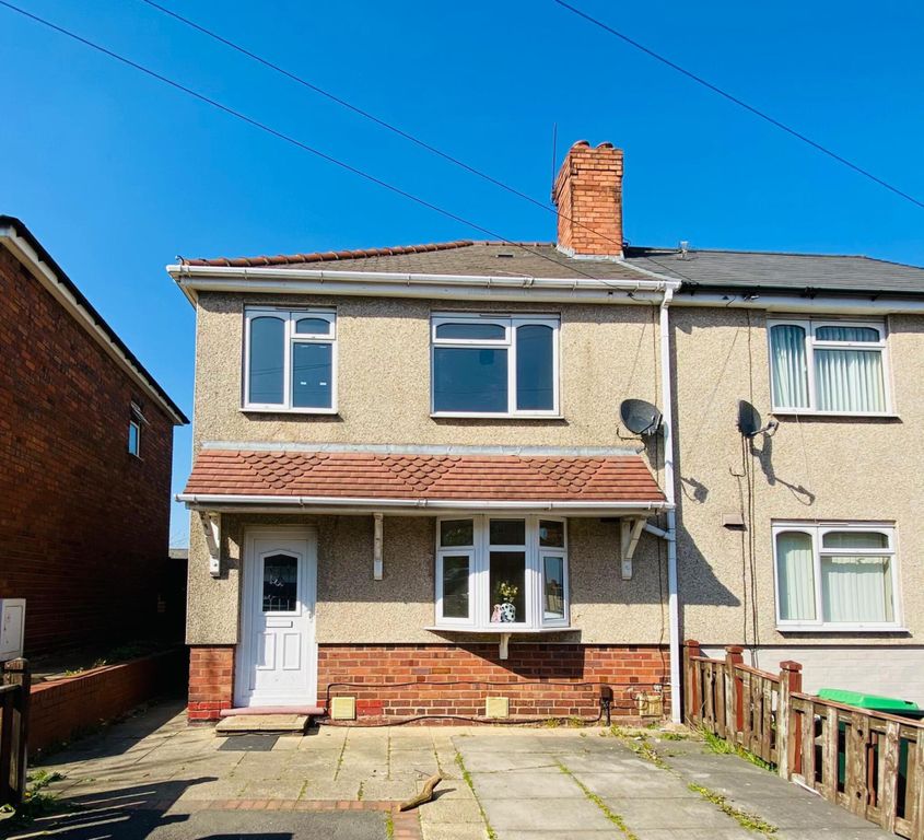 Property photo 1 of 12