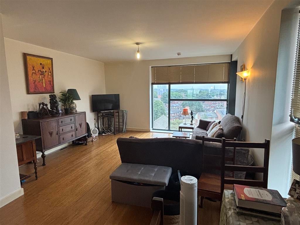 Property photo 2 of 9