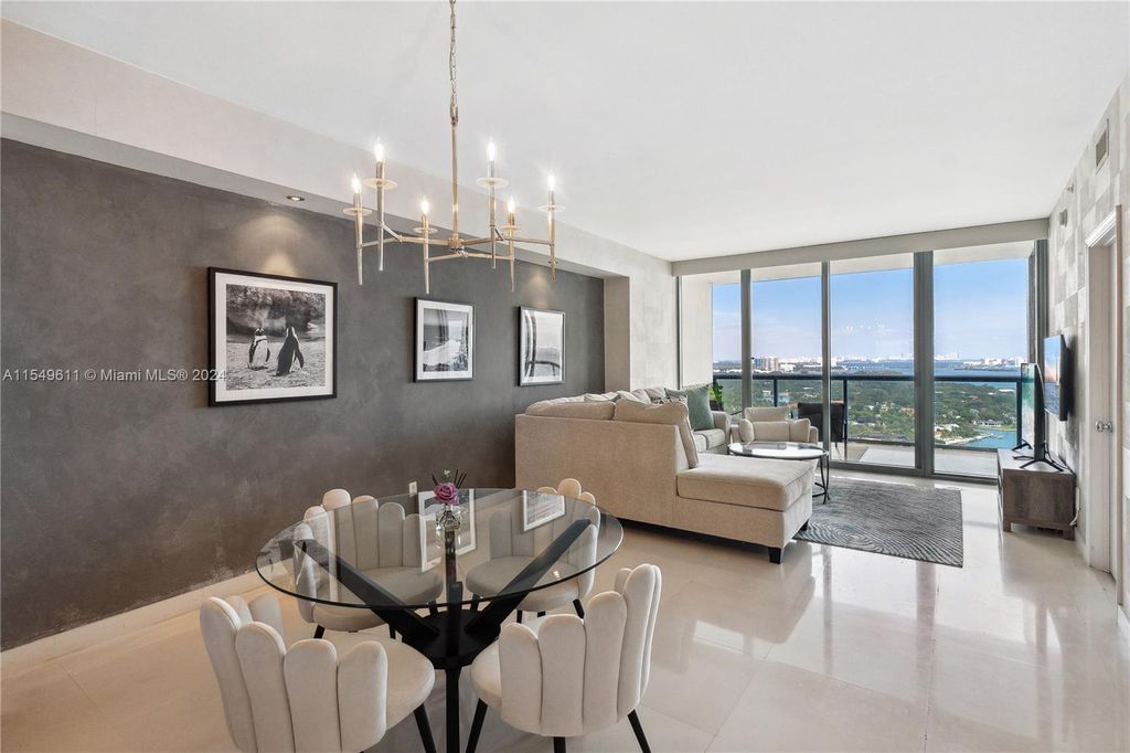 Property photo 2 of 25 <Alttext/>