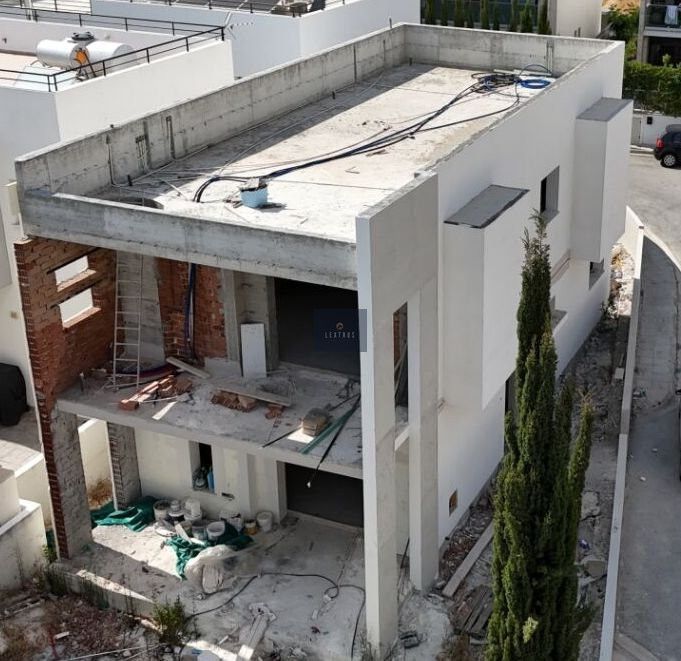 Property photo 2 of 2