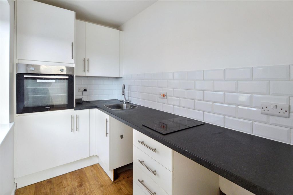 Property photo 2 of 6 Dsc_0333.Jpg