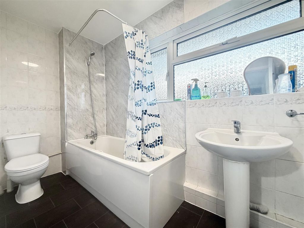 Property photo 3 of 13 Img_8312.Jpeg