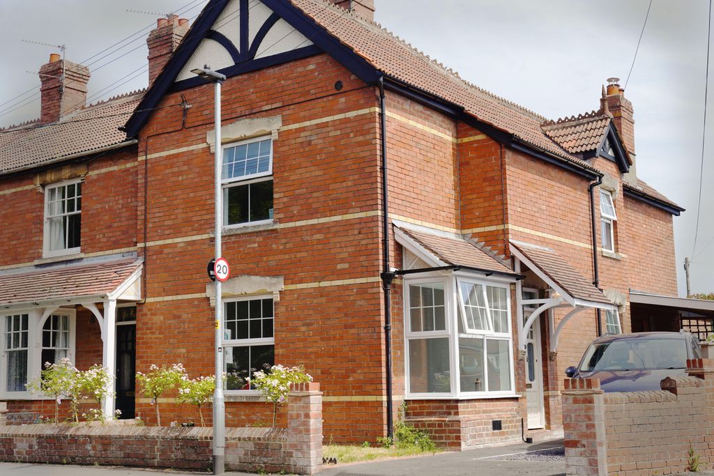 Property photo 1 of 26