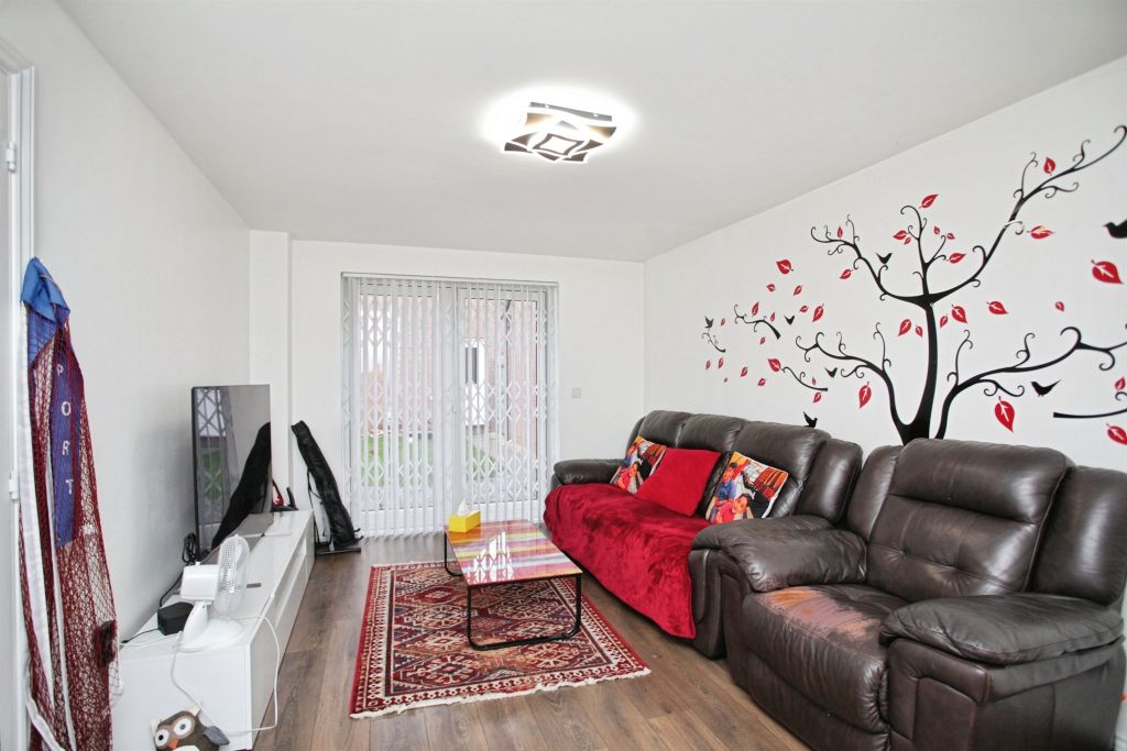 Property photo 2 of 13