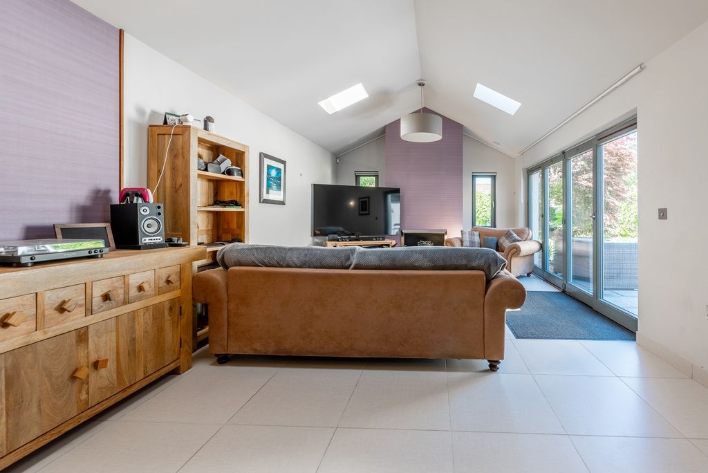 Additional image 8 of 4 bed end terrace house for sale1 Mavisbank Grange, Loanhead EH20