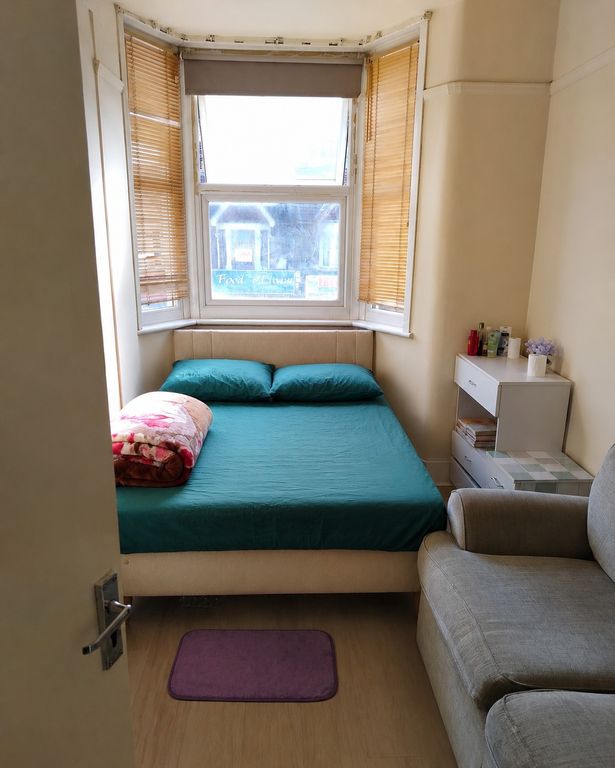 Property photo 2 of 31