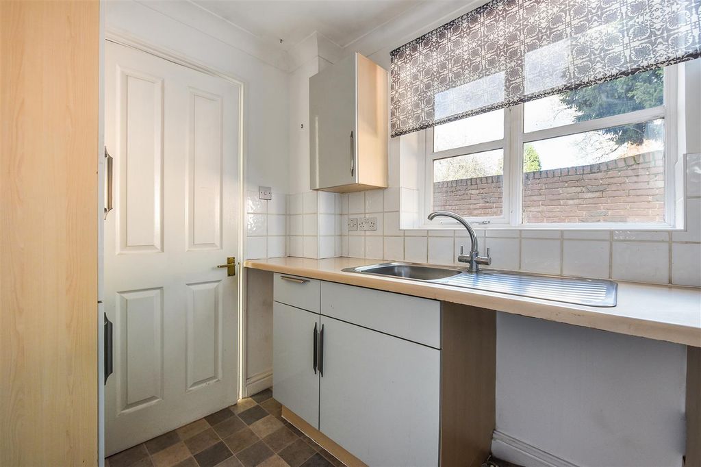 Property photo 3 of 16 Ph12_6319172.Jpg