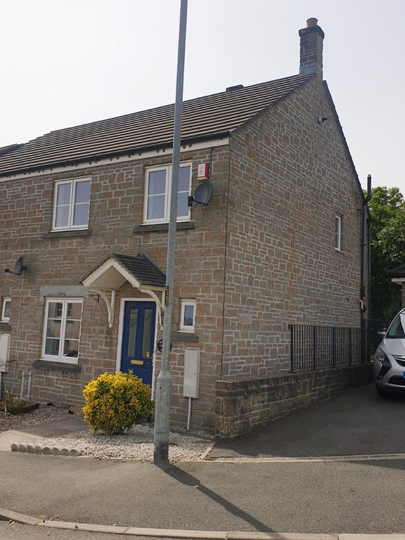 Property photo 2 of 9