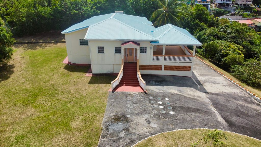 Property photo 2 of 15