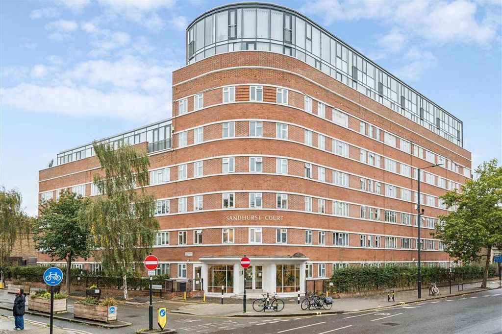 Property photo 1 of 6