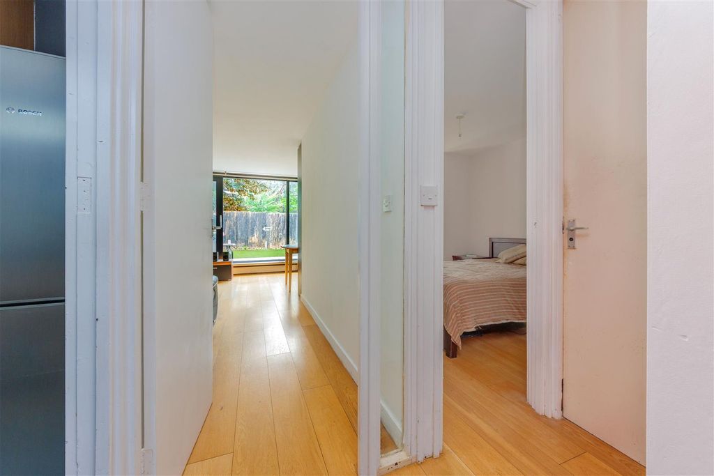 Property photo 3 of 16 0011.Jpg