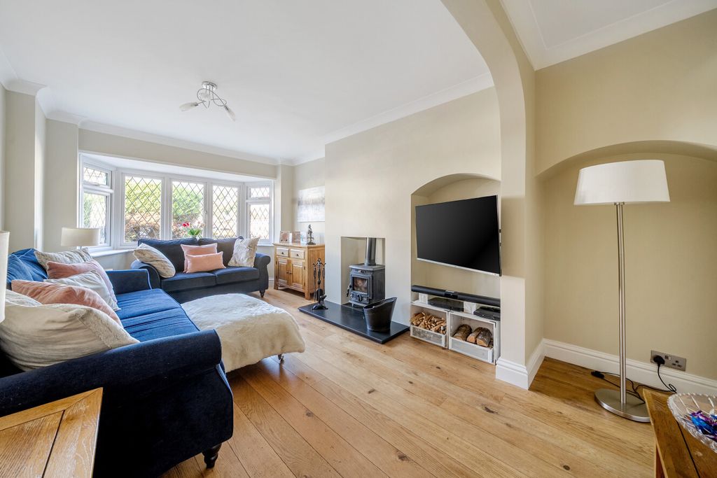 Property photo 2 of 19 1404162-13-697B36...