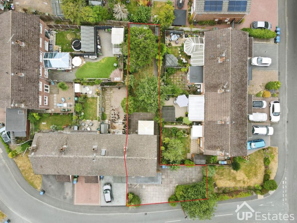 Property photo 2 of 24