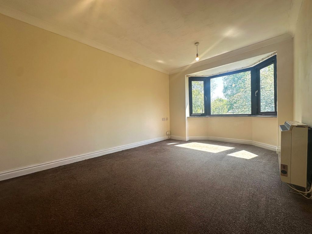 Property photo 3 of 7 Picture No. 13