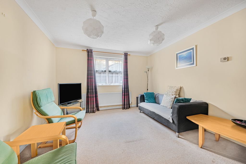 Property photo 3 of 12 3_70086