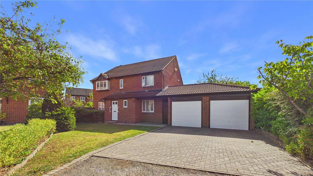 Property photo 1 of 27 Picture No. 92