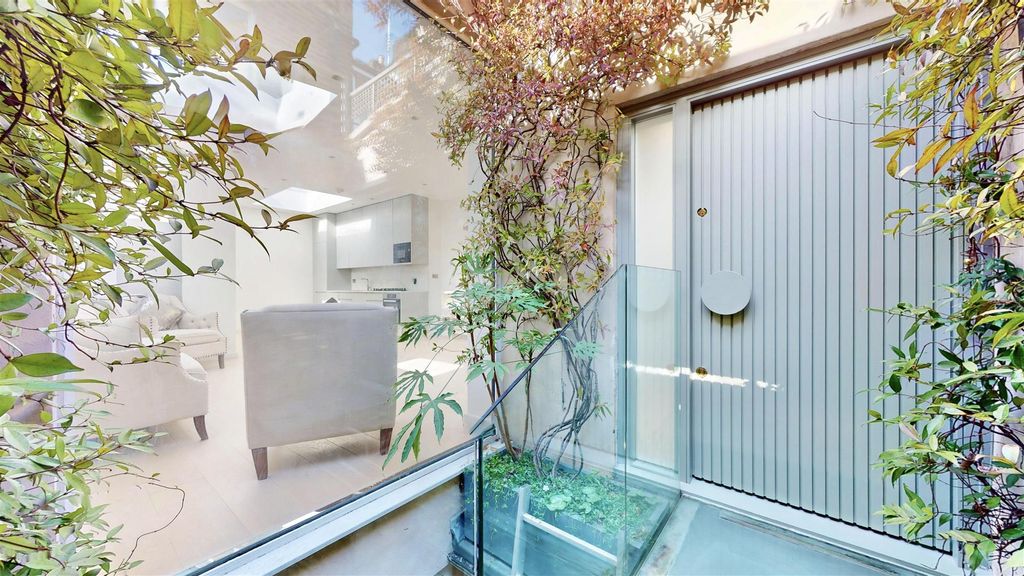 Property photo 3 of 31 Courtthorpe-Road-04092026_145035.Jpeg