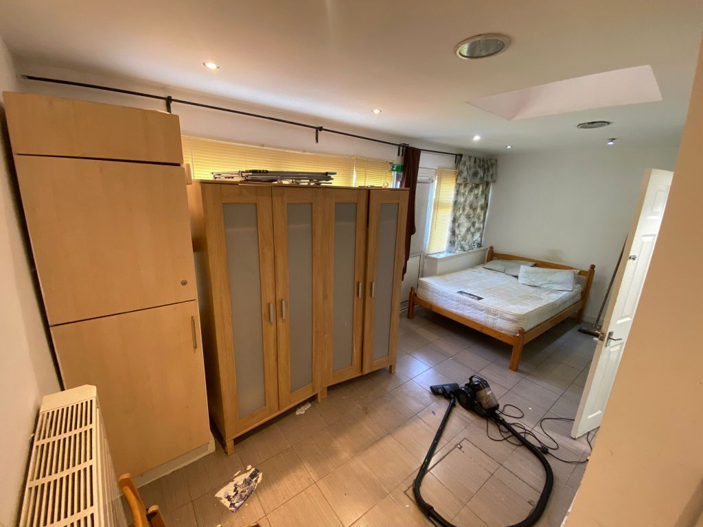 Property photo 3 of 8