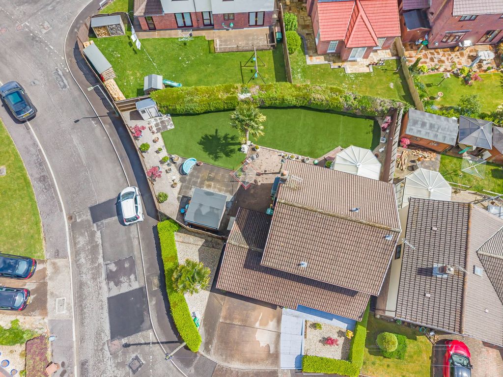 Property photo 1 of 46