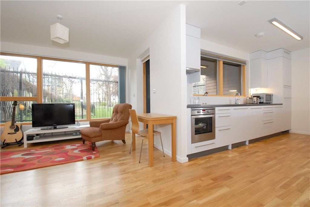 Property photo 1 of 9 Studio