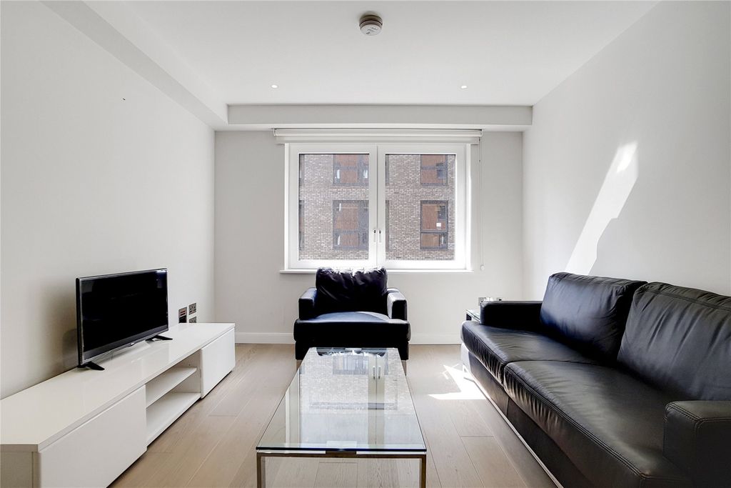 Property photo 1 of 11 Picture No. 12