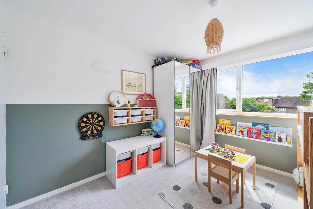 Additional image 12 of 3 bed detached house for saleCentral Way, Oxted, Surrey RH8