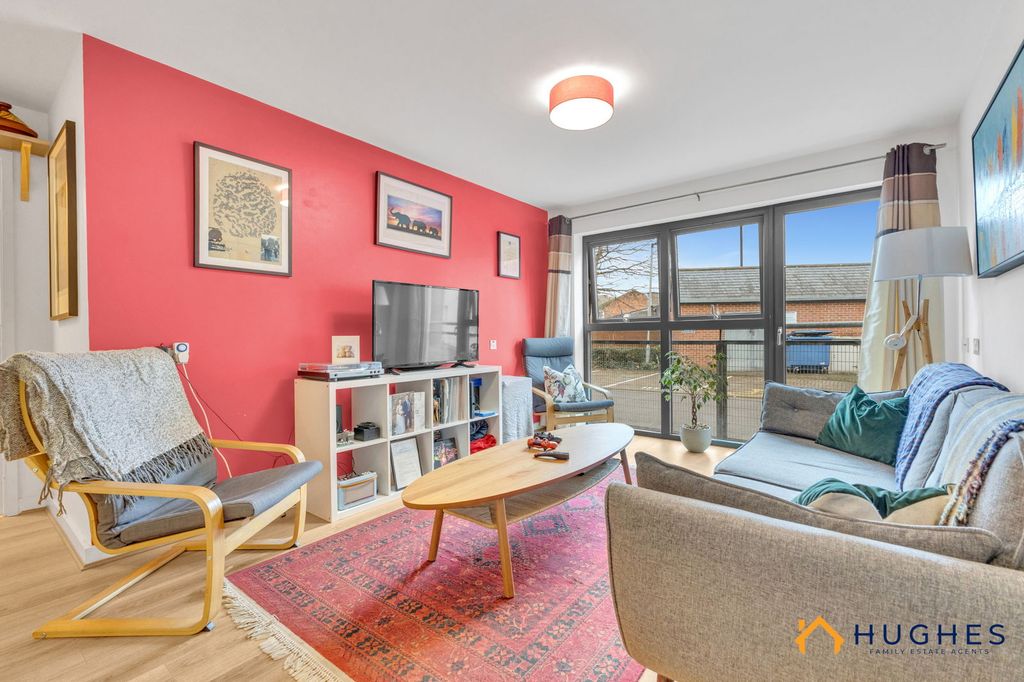 Property photo 3 of 16