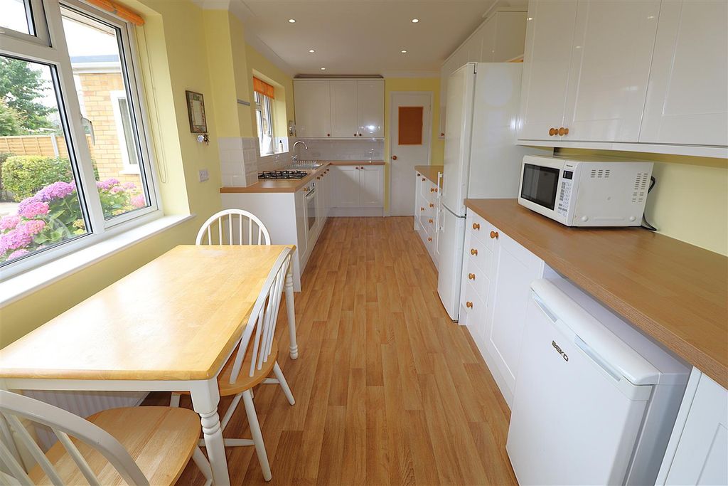 Property photo 3 of 30 Img_3647.Jpg