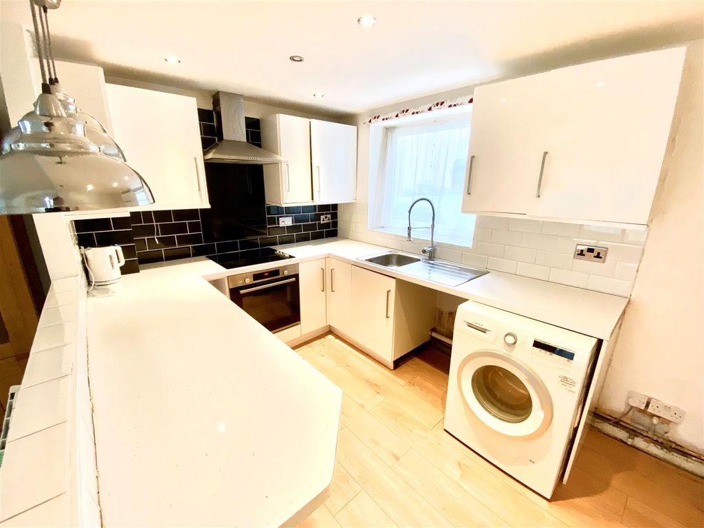 Property photo 3 of 13 K17.Jpg