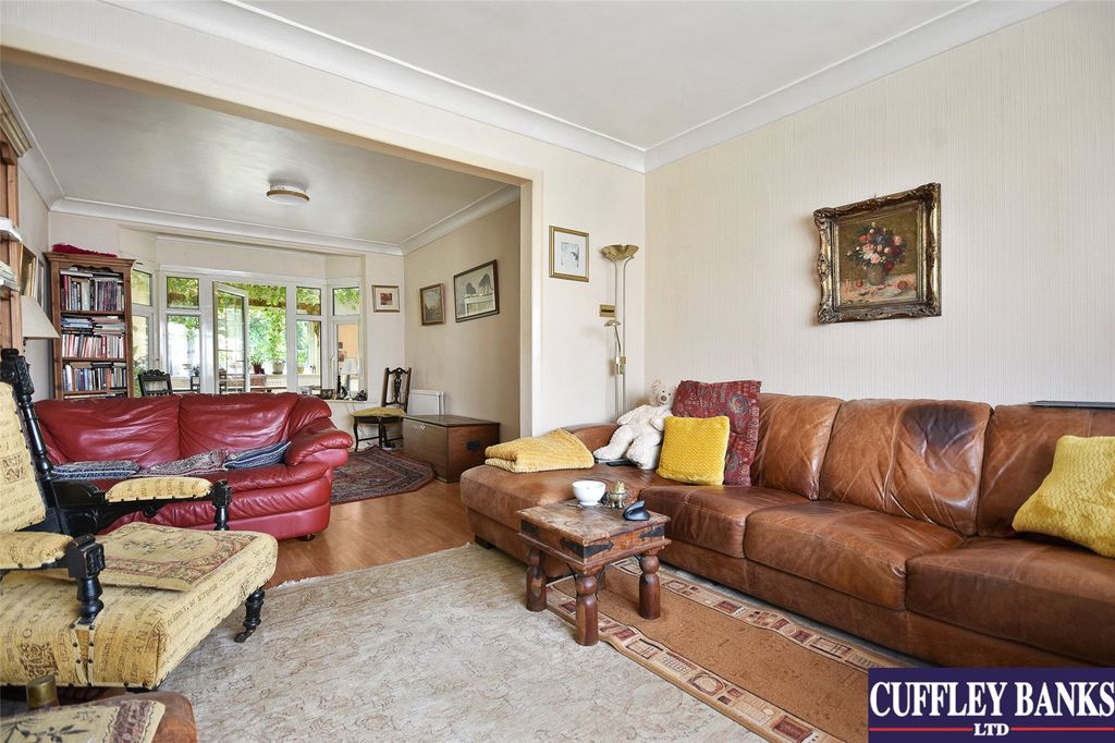 Property photo 2 of 10 Picture No. 02