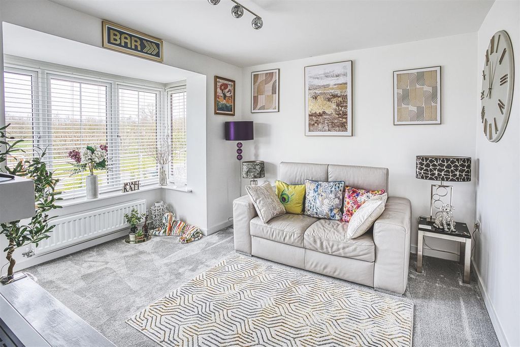 Additional image 8 of 5 bed detached house for saleBrettingham Drive, Kedleston Grange, Allestree DE22