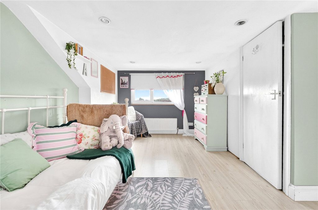 Additional image 17 of 4 bed terraced house for saleRichmond Avenue, Highams Park, London E4