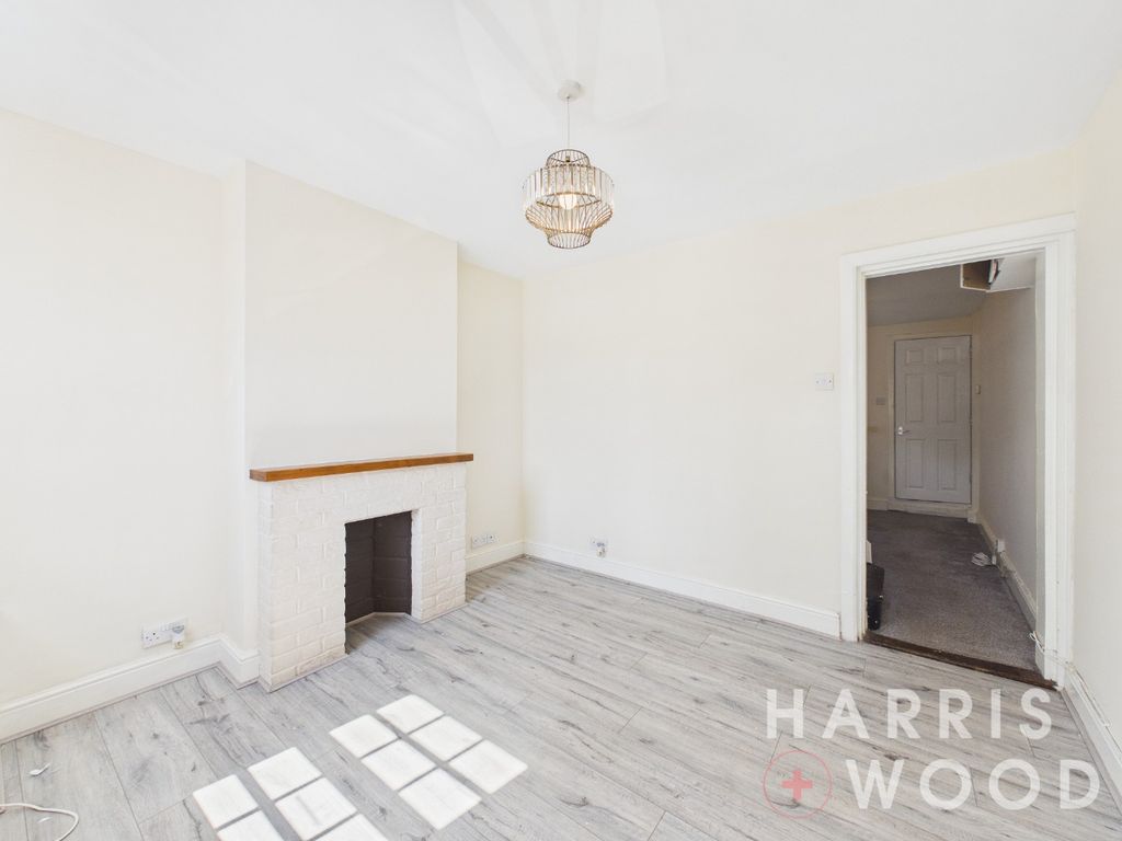 Property photo 2 of 20 5107422